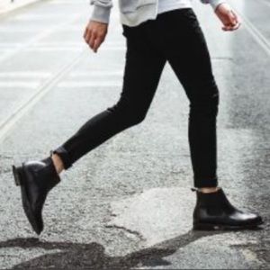 Quero Men’s Black Leather Chelsea Boots Size 8